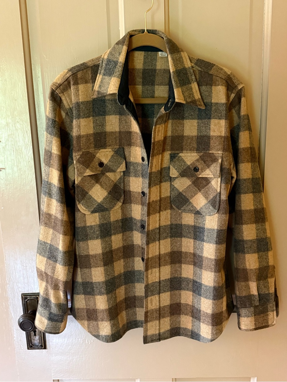 Men's Very Cool Plaid Wool-Blend Shacket Jacket in Tan & Brown